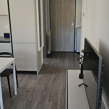 Mars E-4 Apartman Póla